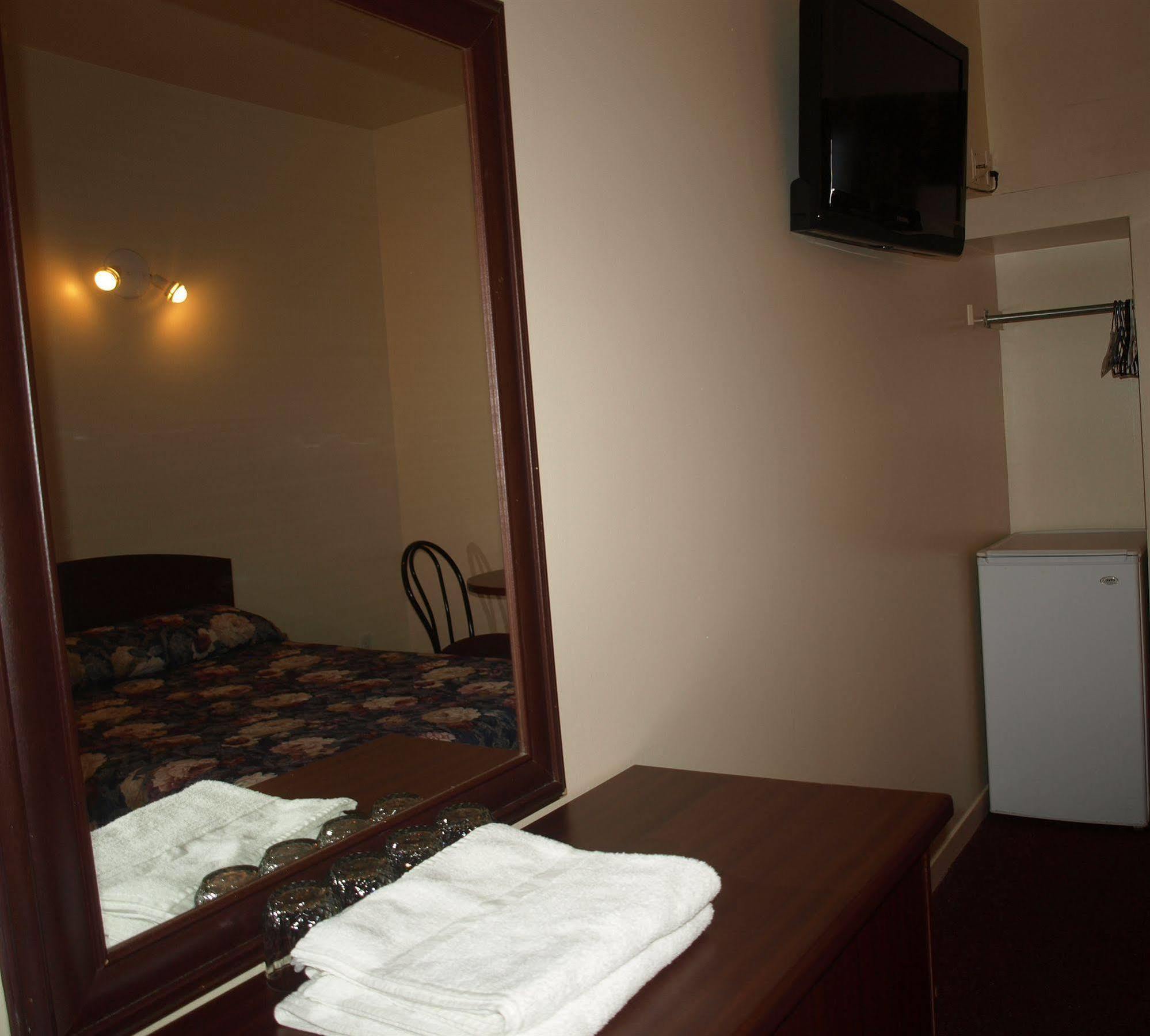 Quality Inn Centre-Ville Montréal Kültér fotó